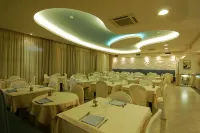 Hotel Lungomare - Aamiainen