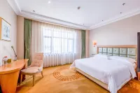 Voda Garden Hotel - مسبح