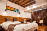 Tinghai Guesthouse
