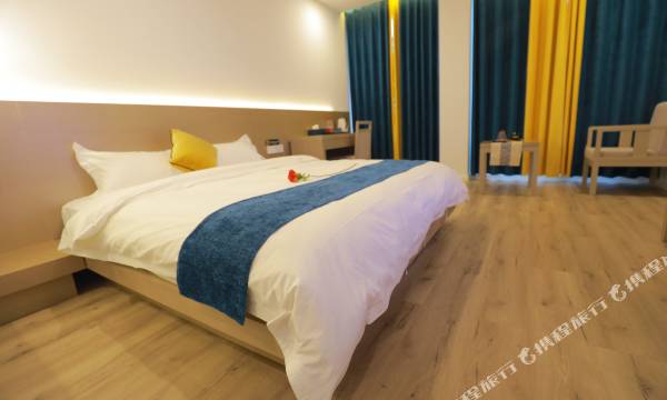 Yuanshanshe Homestay (Guilin Rongchuang Paradise University of Technology)