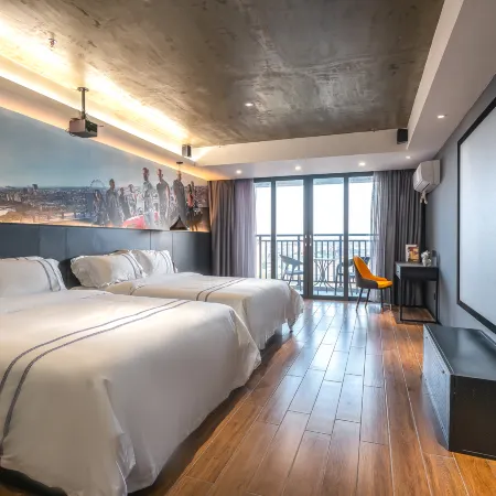 Lingao Huaerdun Movie Theme Hotel
