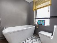 广州沃荷的房子 - 舒适浴缸房