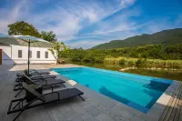 Li River Craftsman Village, Guilin فنادق في لينغ تشوان