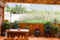 Floral Hotel  · Huashan Landscape leju Hotel (Huashan Scenic Area Visitor Center Store) - breakfast