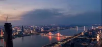 北島漫嶼江景飯店（武漢綠地國際金融城武昌萬象城店）