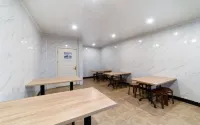 YIBO Hotel (Jiaxing Wangdian Meijia Road)