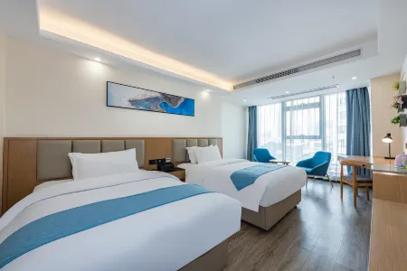 Berry Hotel Zunyi (Linda Sunshine City) Отели рядом с достопримечательностью «Zunyi Normal University»