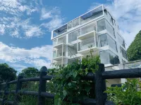 Here hotel Hotels in Yangshuo