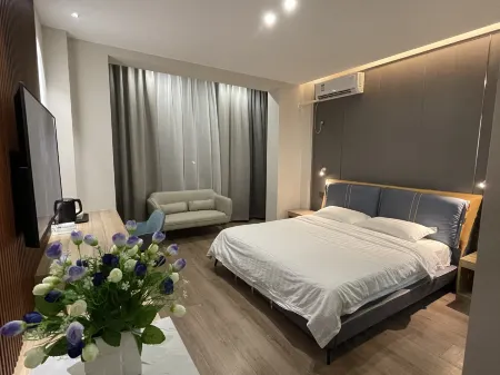 A  Home  Homestay Отели в г. Гуанхан