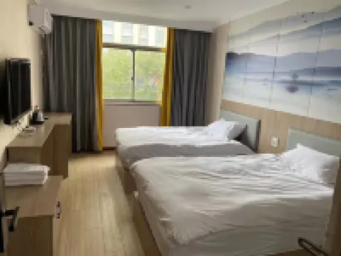 Shunfeng Business Hotel Hotels near shanlianfengqingzhen