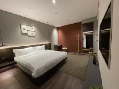 โรงแรมหยู่เจียน เว่ยหลี่