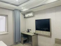 Urumqi Zhongchao Business Hotel