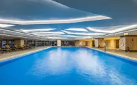 Shangqiu Xinhua Jianguo Hotel - piscina