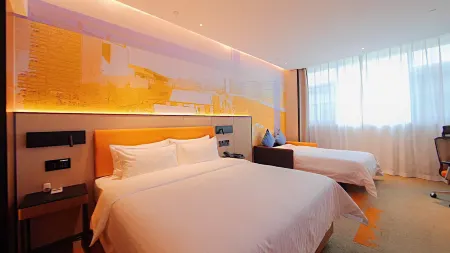Hampton by Hilton Yangzhou East Railway Station