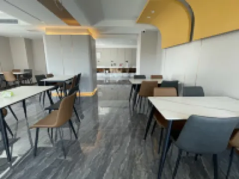 冉·輕奢飯店（安康萬達店）