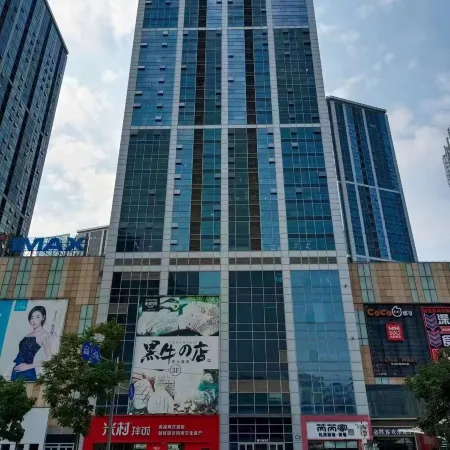 Yuexianglai Department (Shenyang North Railway Station Financial Center) Отели в г. Шэньян