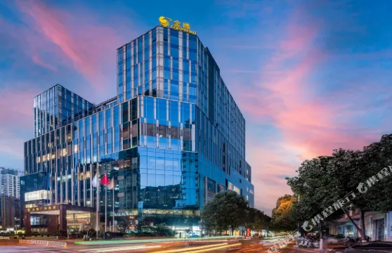 昆明金鷹廣場酒店（昆明老街南屏步行街店）