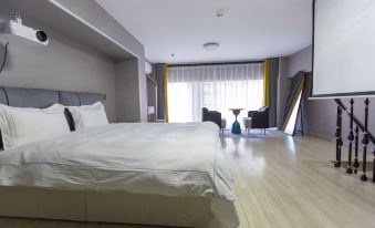 Meet Loft Apartment (Xinyuecheng Branch)