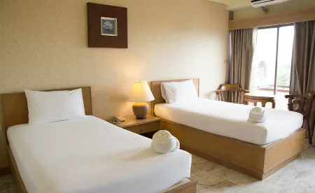 Nonthaburi Palace Hotel