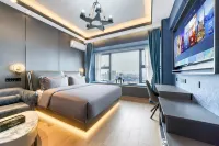 Chenxi Hotel (Jinan Shimao Tianyue Railway Station North Square Branch) - Condos