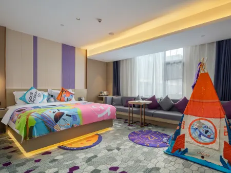 Laifeng Hotel (Lijiang Ancient City Branch)