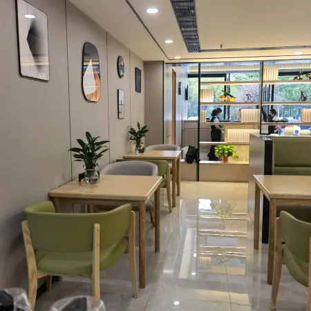 Jingying Hotel