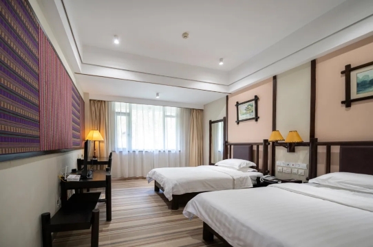 Longsheng Hot Spring Resort Hotel Overview