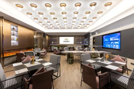 Pipi Hotel Отели рядом с достопримечательностью «Wuling Pavilion»