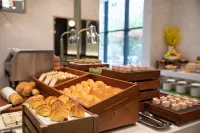 Hampton by Hilton Yibin Railway Station - Breakfast