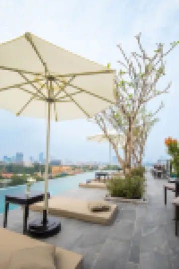 GLOW PARK HOTEL Grand Royal Palace