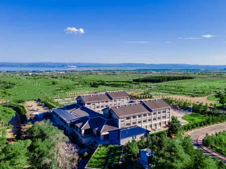Ulanqab Liangcheng Maqi Hot Spring Hotel Отели в г. Лянчэн