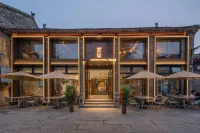 Jiyuan Huanqin Hotel (Lijingmen Cross Street Branch, Luo Yi Ancient City) Hotels near Luoyang Longmen Grottoes Scenic Area