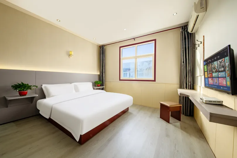 Home Inn Paibai Yun Hotel (Xi'an Xianyang International Airport)