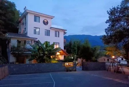 Air Hotel Mount Wugong