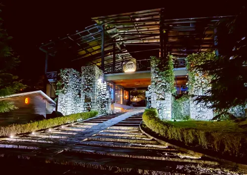Dabie Mountain Village Resort Hotels in Huoshan
