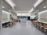 โรงแรมยวี่พ์ลาเวนเดอร์ ไมเตรยา - 3 ดาว