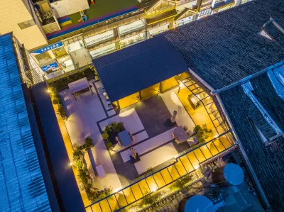 PEARLMESSI HOTEL Hotellit kohteessa Honghuagang District
