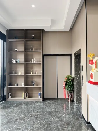 Hantai Yarui Hotel (Hanshou South Station) Отели рядом с достопримечательностью «Hunan Changde Wildlife World»