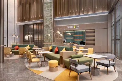 隴南高鐵站希爾頓惠庭酒店 鄰近隴南市體育館的酒店