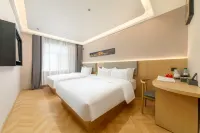Berlin Hotel (Xinzhou Ancient City North Gate Branch) Hotels in Xinzhou