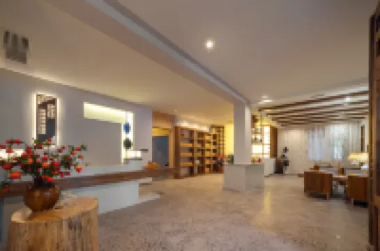 Future Home · Aesthetic Homestay (Tianmen Mountain Cableway Station Branch)