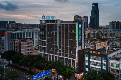 โรงแรม HanTing (พื้นที่ซุนเต๋อ ฝอซาน) โรงแรมในฝอซาน