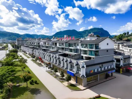 Ning'er Meijia Smart Hotel (High-speed Railway Station Branch)