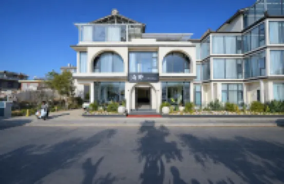 Dali Boye Designer Scenic Apartment (Erhai Small Putuo)
