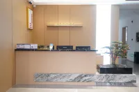 Wenlan Qimeng Hotel (Xuan'en Wenlan Bridge)