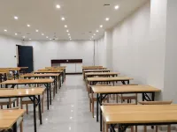 Meiqi 180° Luxury View Leisure Scenic Vacation Art Homestay (Baoquan Tourism Resort) - 2-Star