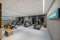 Country Inn & Suites by Radisson Hotel (Xinxiang Huixian Municipal Government) - Parking