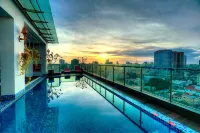 Orussey One Hotel & Apartment - Swimmingpools