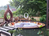 Eternal Love Across Three Lifetime-Art Homestay in Fenghuang Ancient Town Hotels in Fenghuang