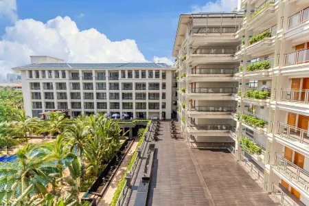 CIRD International Center for Academic Exchanges Отели рядом с достопримечательностью «Jinshawan Coastal Park»